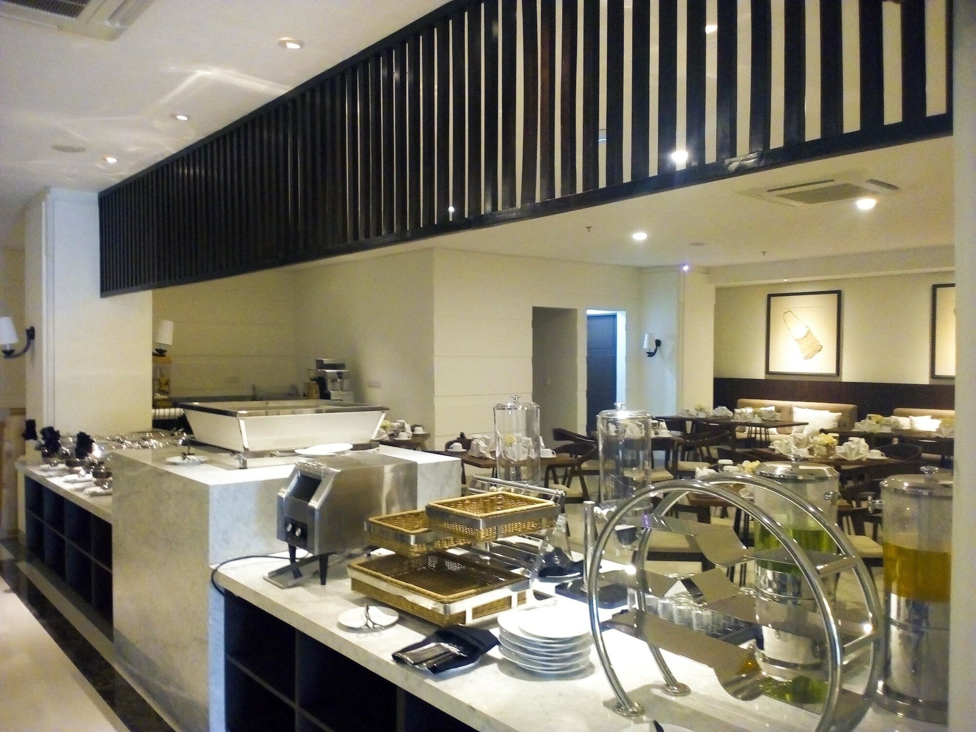 M Hotel Соронг Экстерьер фото